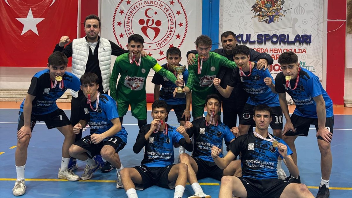 Futsal Takımımız GAZİANTEP ŞAMPİYONU!
